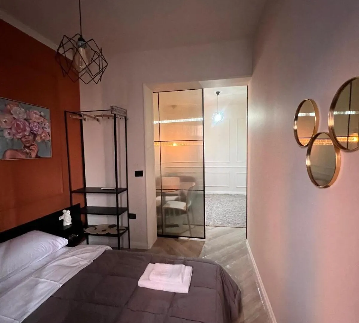 Central Apartment Myslym Shyri Tirana Albania