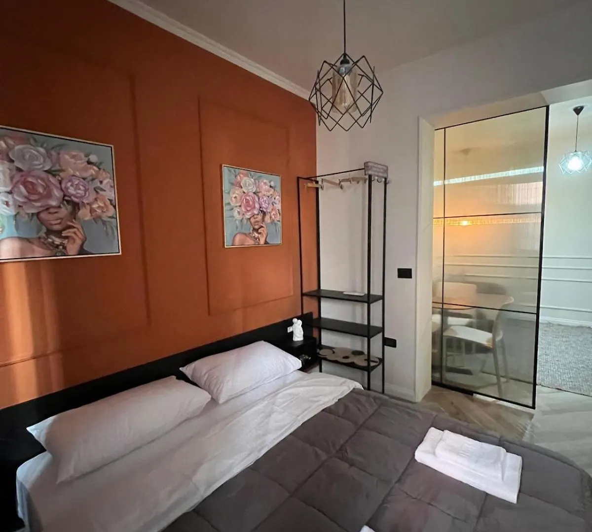 Central Apartment Myslym Shyri Tirana